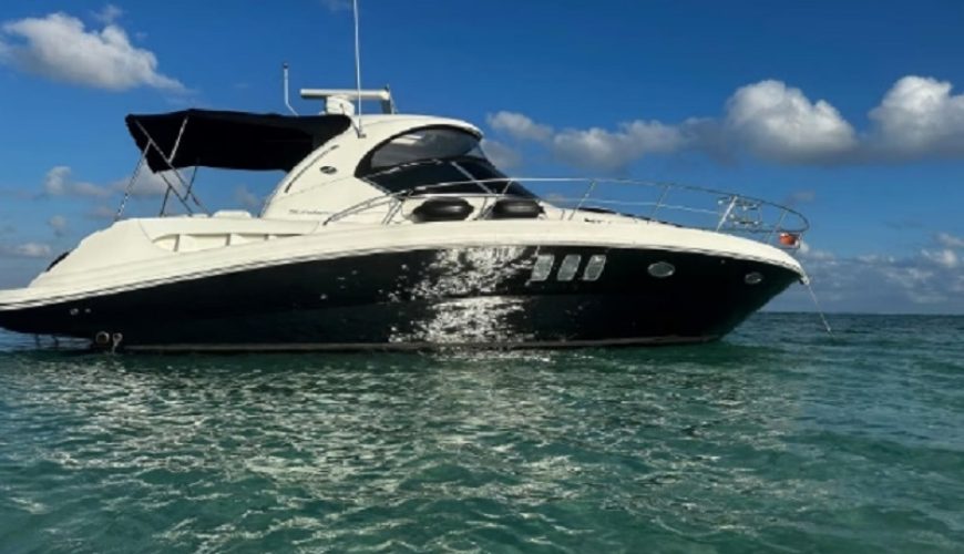 Cayman Islands private boat charter