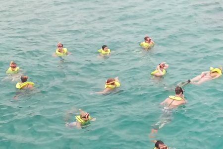 yacht snorkeling activity Cozumel