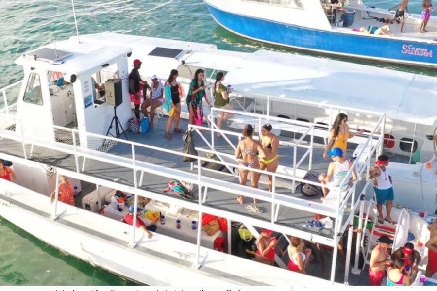 Grand Cayman private boat charter, Cayman Islands boat rental, 46ft Newton boat charter, Grand Cayman private boat cruise, large group boat charter Grand Cayman